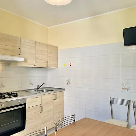 Casa Per 5 Vicina Al Mare - San Zulien 2